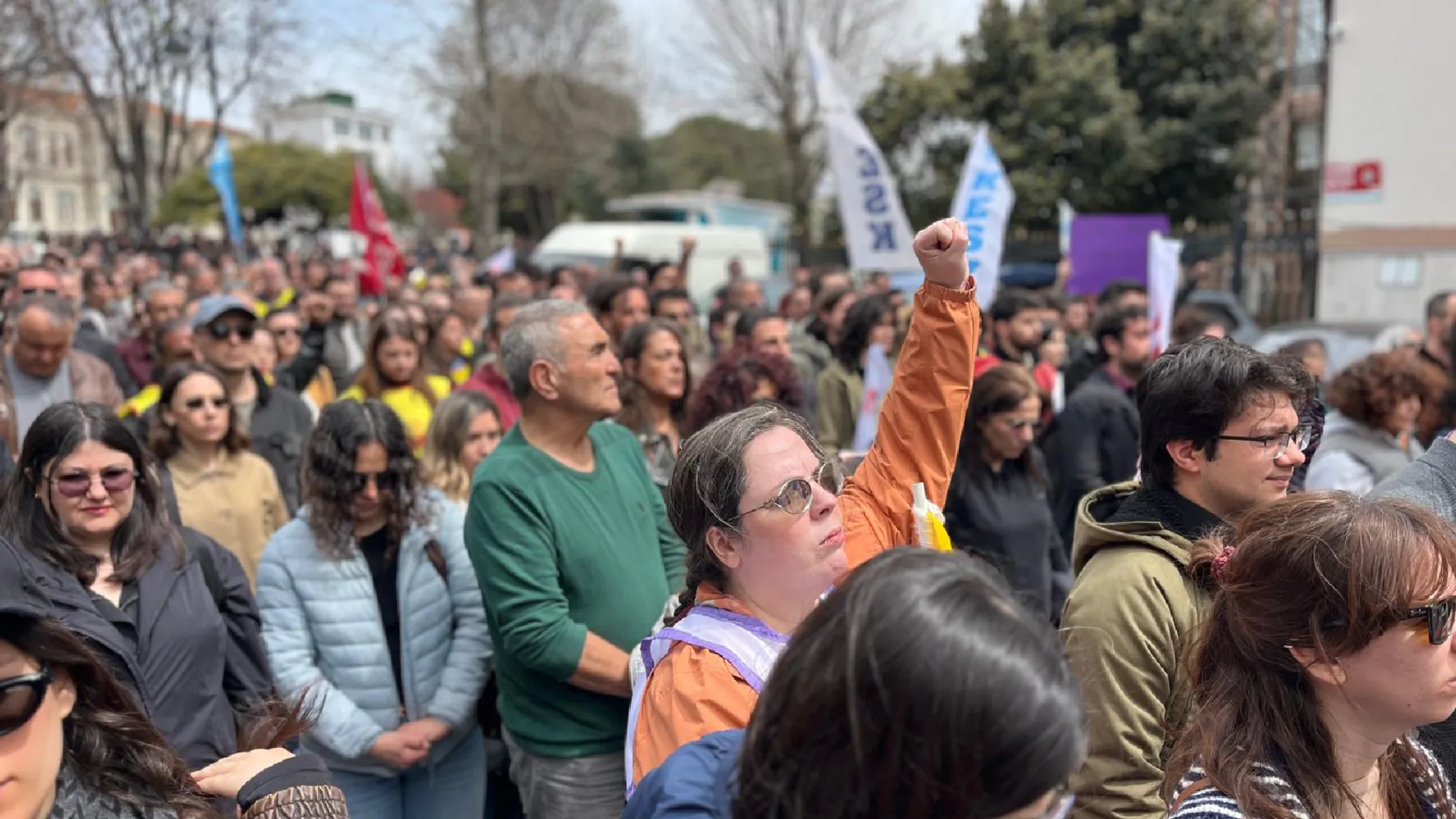Öğretmenler MEB önünden seslendi: Yitip giden canların sorumlusu siyasi iktidar ve Milli Eğitim Bakanlığı'dır