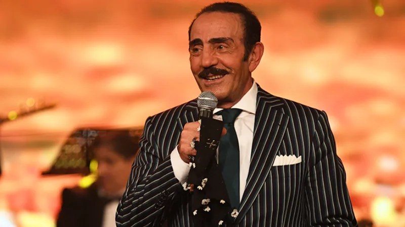Mustafa Keser, sahnede anlattığı fıkra sonrası Kayseri konserinin iptal edildiğini duyurdu: Yazıklar olsun, özür dileyecek bir durum olsa bin kere dilerdim