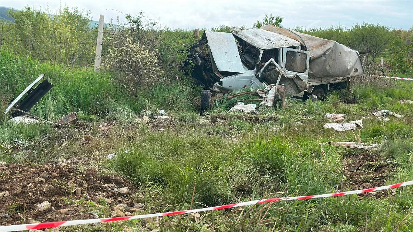 Kütahya'da yolcu treni kamyonete çarptı: 1 ölü, 3 yaralı
