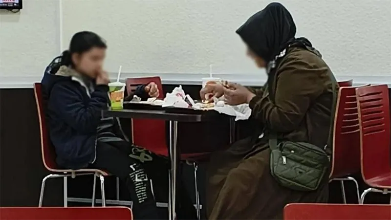 Anne kızın 