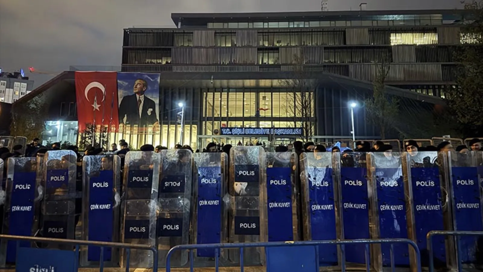 Şişli Belediyesi'nde dikkat çeken gelişme: Bir hafta içinde ikinci kayyım değişikliği!