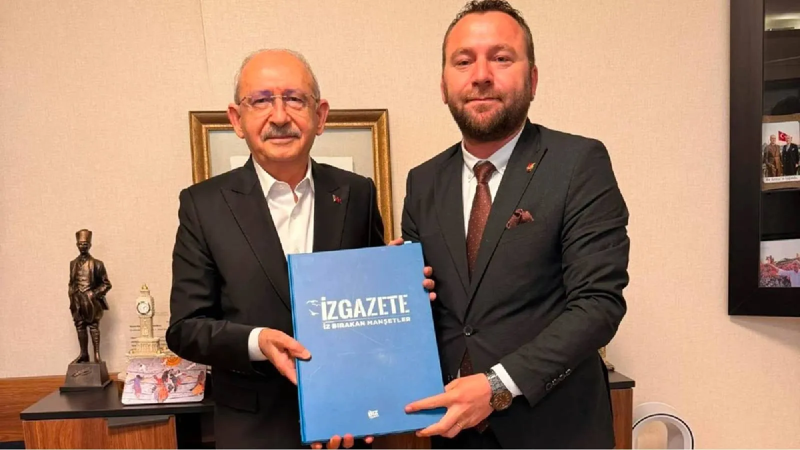 CHP hakkındaki 'mutlak butlan' kararının açıklandığı anlarda Kılıçdaroğlu'nun ofisinde yaşananlar: Sevinçle odaya girip elini öptüler