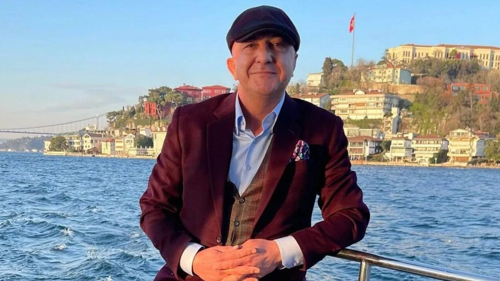 Ofisinde silahla vurulmuş halde bulunmuştu: Mevlüt Çavuşoğlu'nun kardeşi hayatını kaybetti