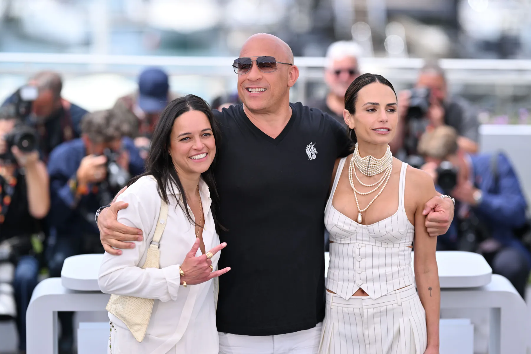 <p>ABD'li akt&ouml;r Vin Diesel, aktrisler Michelle Rodriguez ve Meadow Rain Walker</p>