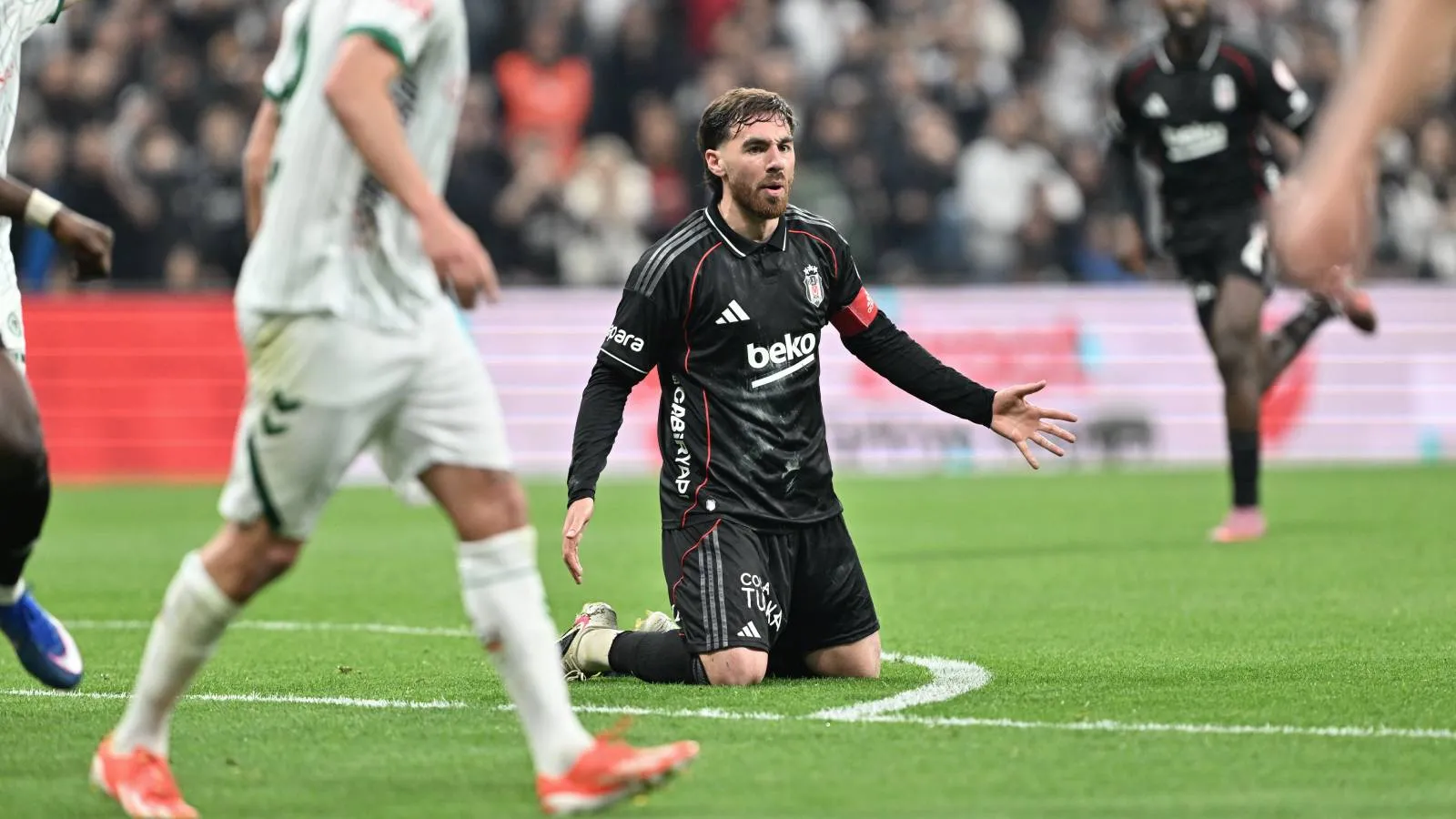 Konyaspor, Beşiktaş'ı 90+8'de yıktı; Ziraat Türkiye Kupası'nın ilk finalisti oldu