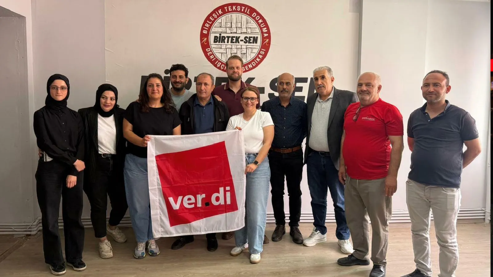 BİRTEK-SEN Genel Başkanı Mehmet Türkmen ile uluslararası dayanışma