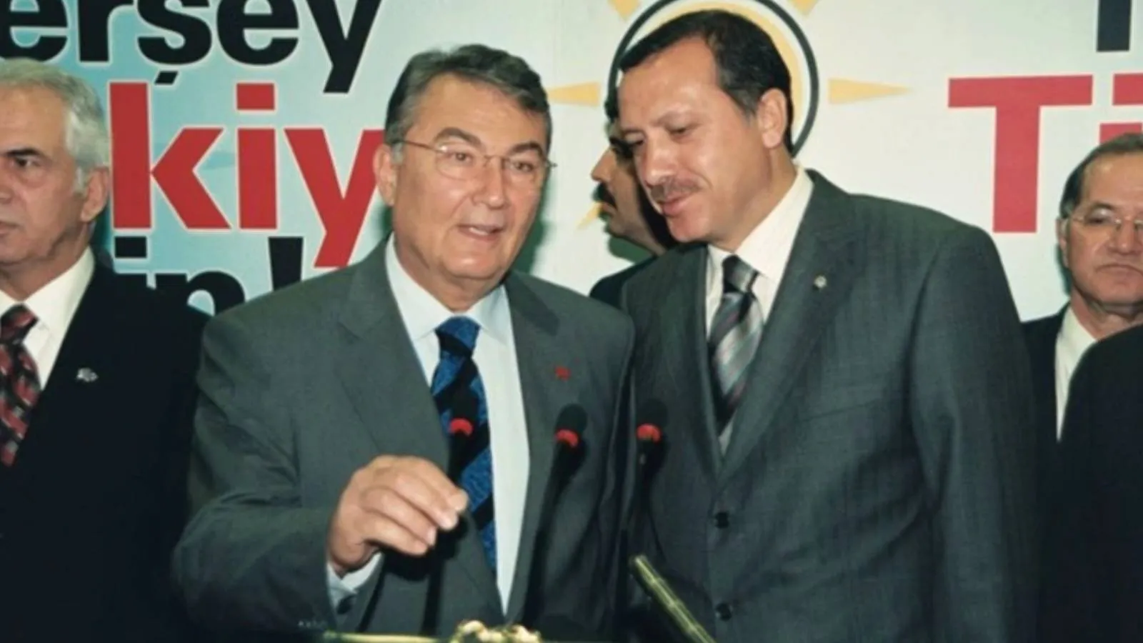 Ertuğrul Özkök | AKP’liler hatırlayın; Cumhurbaşkanı Erdoğan kendisinin siyaset yasağını kaldıran CHP için ne demişti?