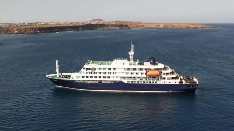 Hantavirüs şüphesi taşıyan üç kişi MV Hondius gemisinden tahliye edildi