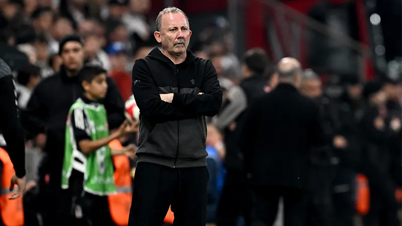 Beşiktaş'ta gözler Sergen Yalçın'da