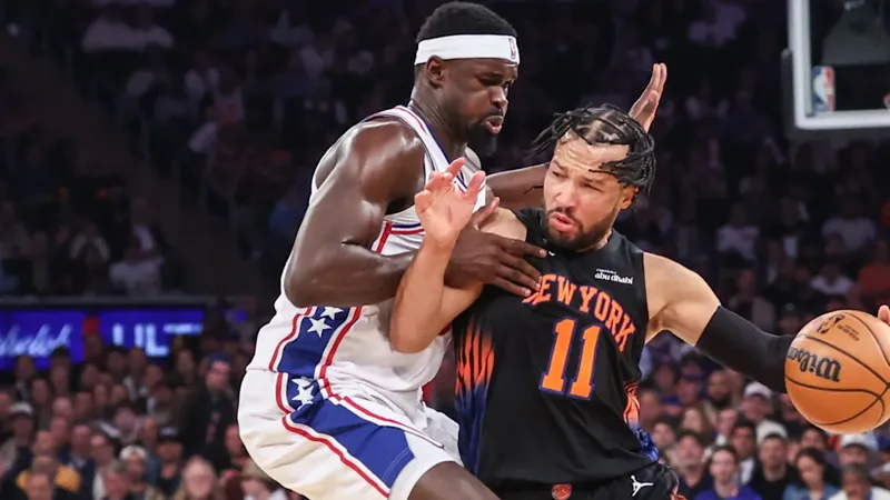 New York Knicks'e final için tek maç yetiyor, Philadelphia 76ers'a şans tanımadı