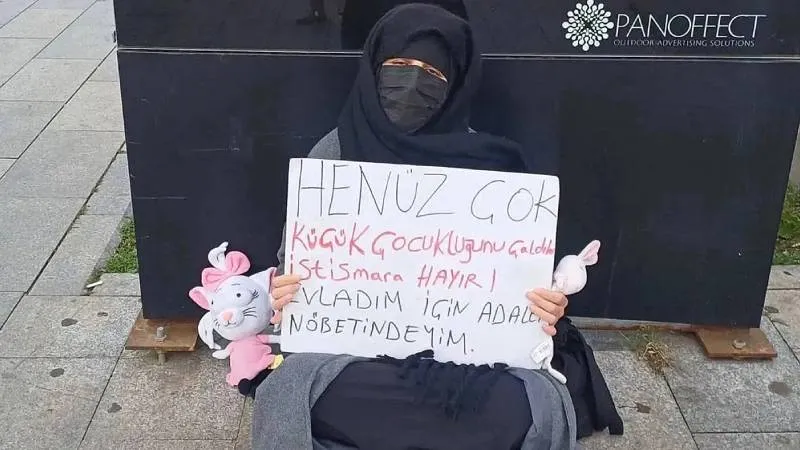 Fatma Nur Çelik ve kızı Hifa'yı istismarla suçlanan Kuran’a Hizmet Vakfı yöneticisinin yargılandığı dava ertelendi; gizlilik kararının kaldırılması talebi reddedildi!