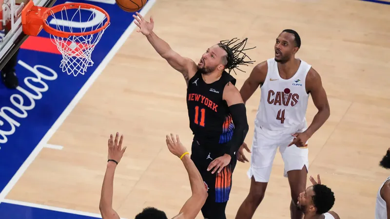 New York Knicks finale yürüyor; seriyi 2-0 yaptı