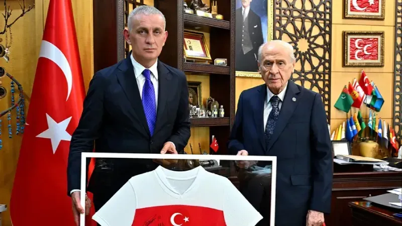 Devlet Bahçeli'den TFF Başkanı Hacıosmanoğlu'na mesaj iddiası: Ligi tescil etme