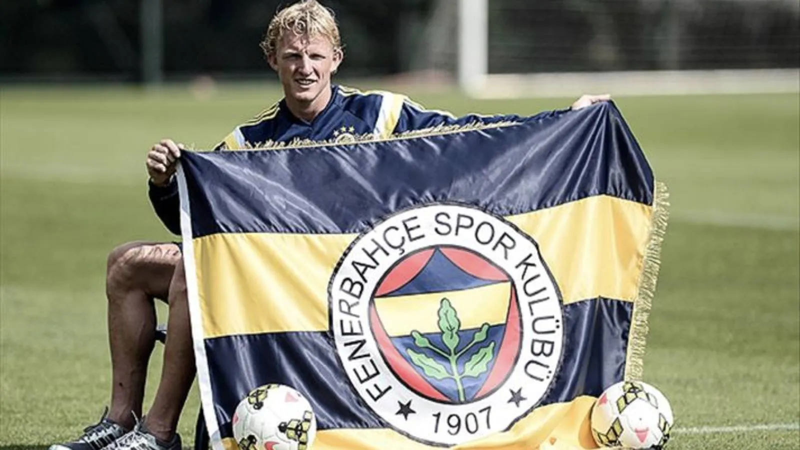 Aykut Kocaman Fenerbahçe'ye gelirse, yardımcısı Dirk Kuyt olacak