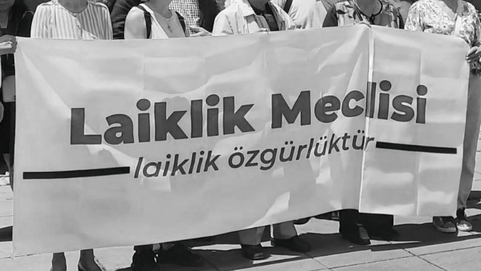 Laiklik Meclisi'nden ‘Laiklik İhlalleri Raporu: İki ayda 322 ihlal saptandı; MEB, karşı devrim cephesinin aygıtı haline getirildi