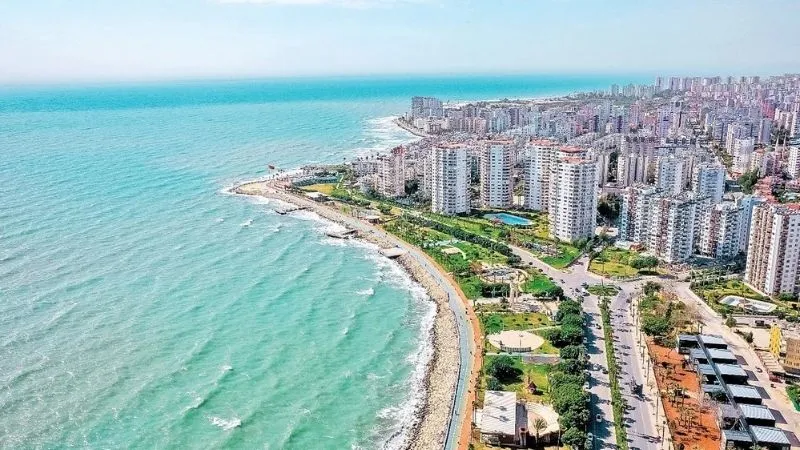 Bakan Ersoy: Mersin'de 37 tesisten 587 tesise, 5 bin yataktan 40 bin yatağa yükseliş yaşandı