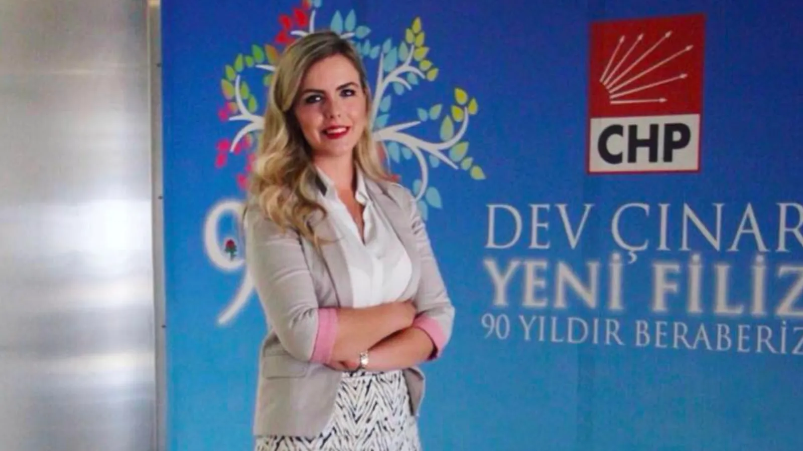 Özkan Yalım'ın ek ifadesinde adı geçen Gamze Pamuk Ateşli:

️ 