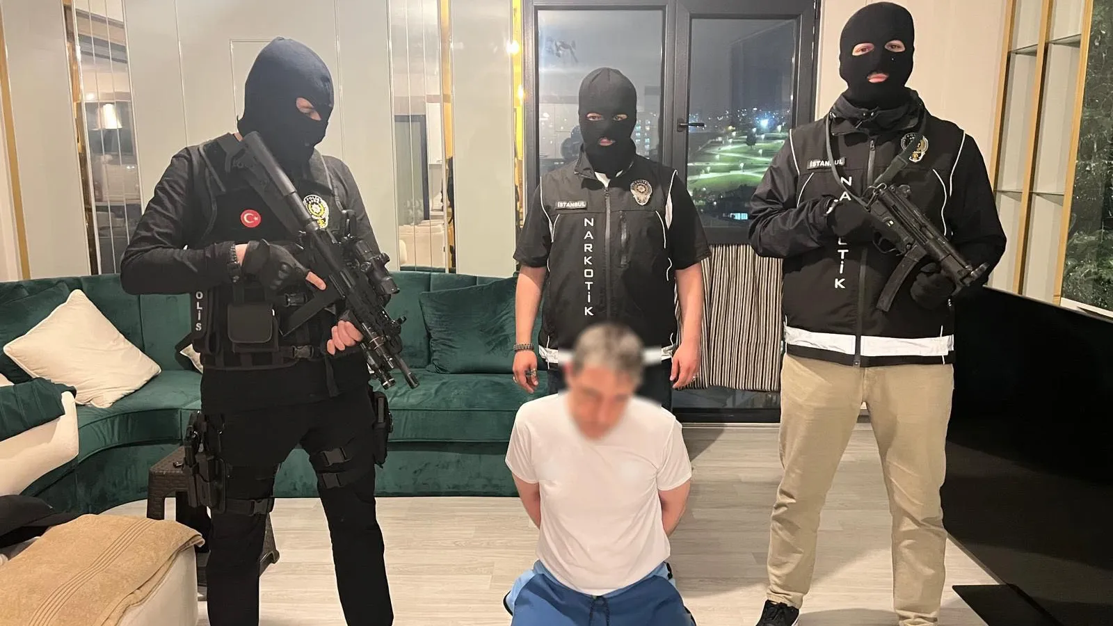 Kırmızı bültenle aranan Hollandalı zanlı İstanbul'da operasyonla yakalandı