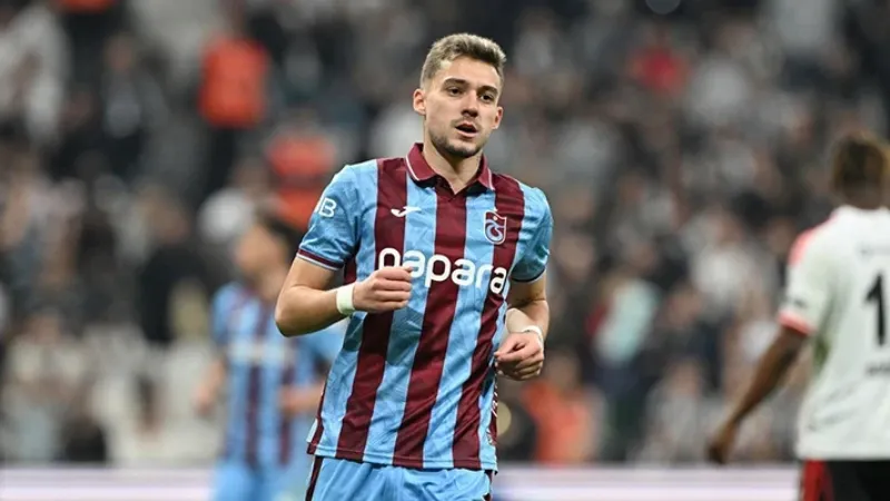 Opsiyon kullanıldı: Ernest Muçi Trabzonspor'da