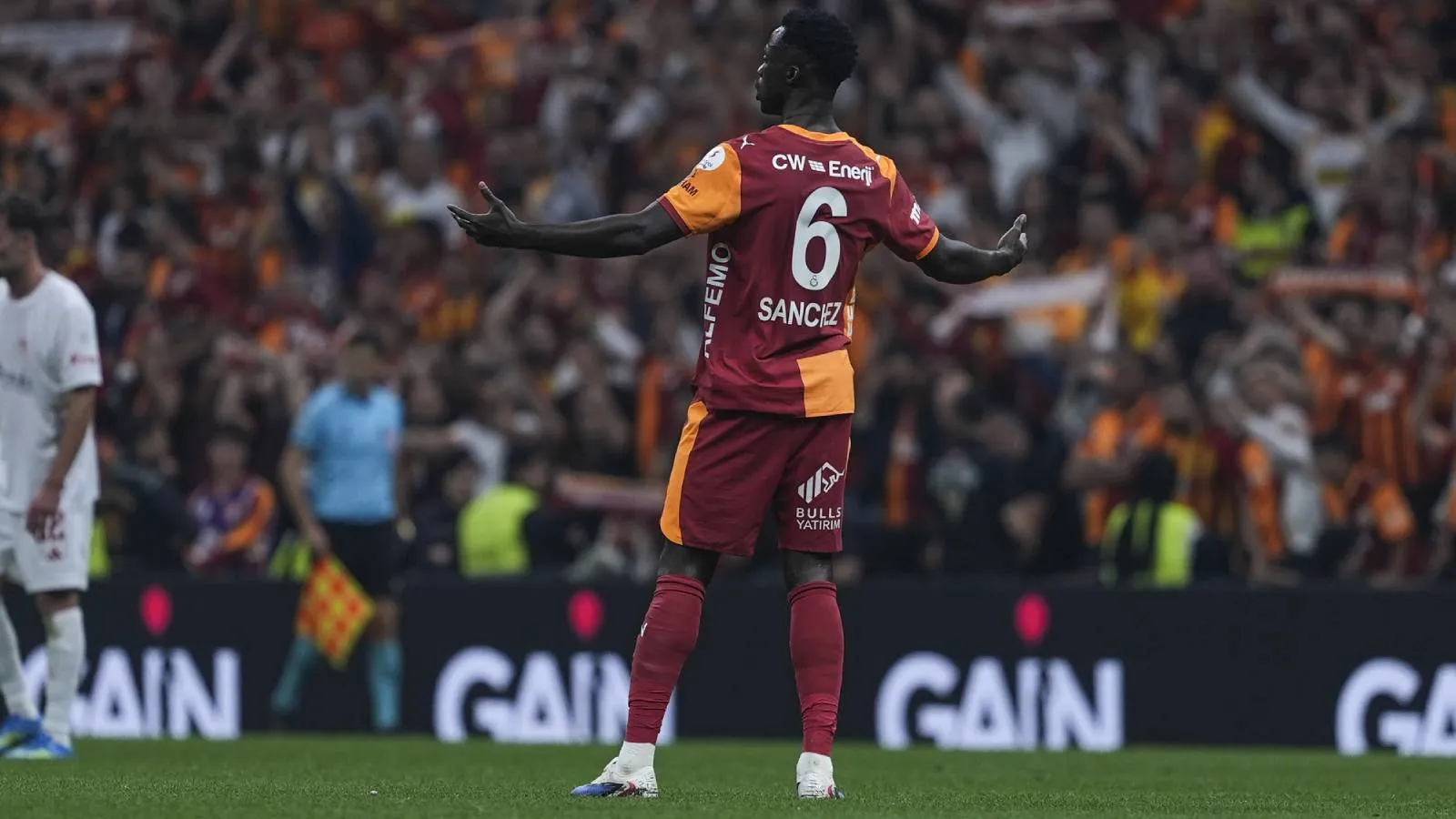 Galatasaray'da Davinson Sanchez için ayrılık sesleri