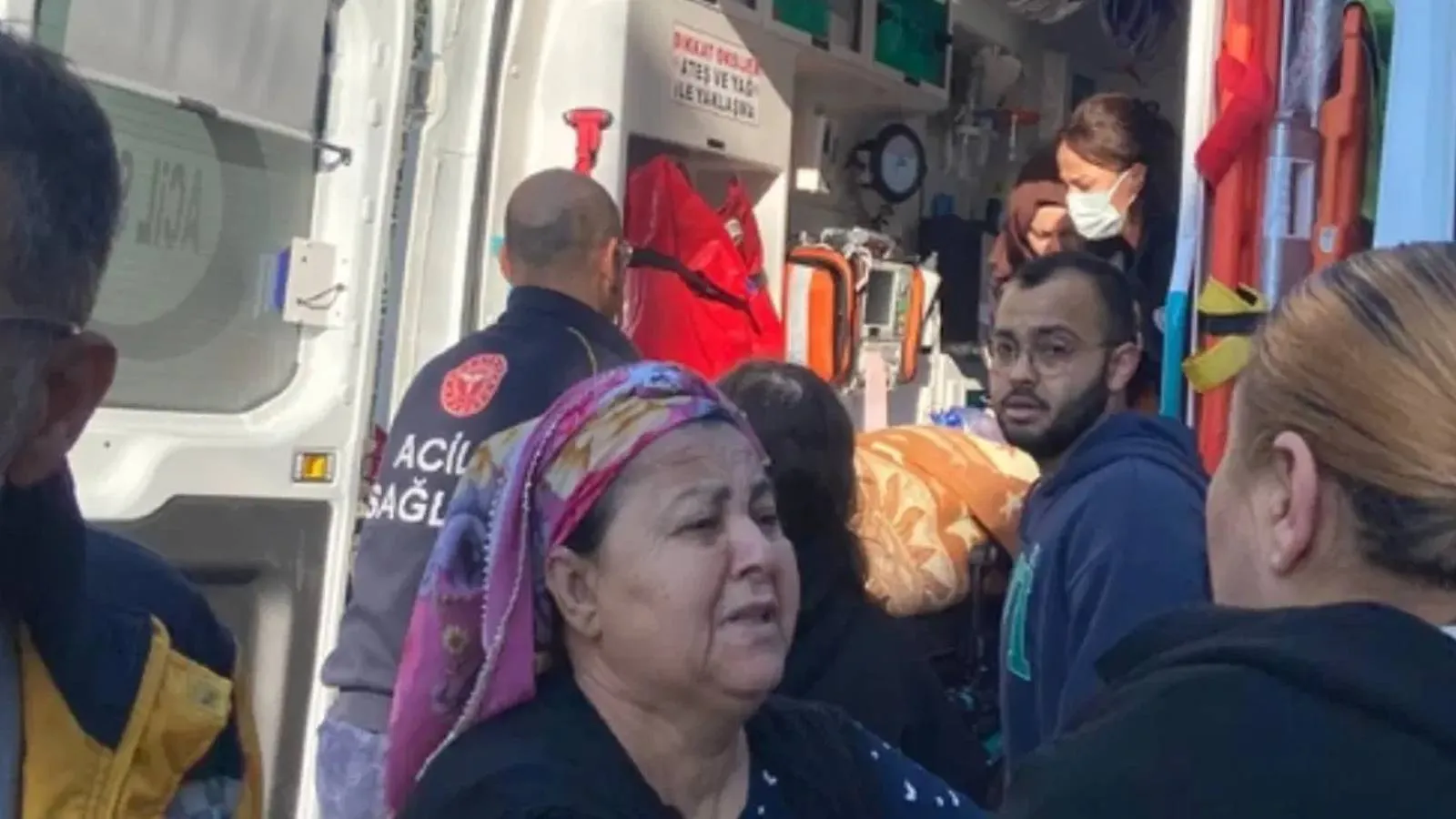 Adana'da ihmal iddiası: Ambulansın anahtarını bulamadılar, hasta öldü