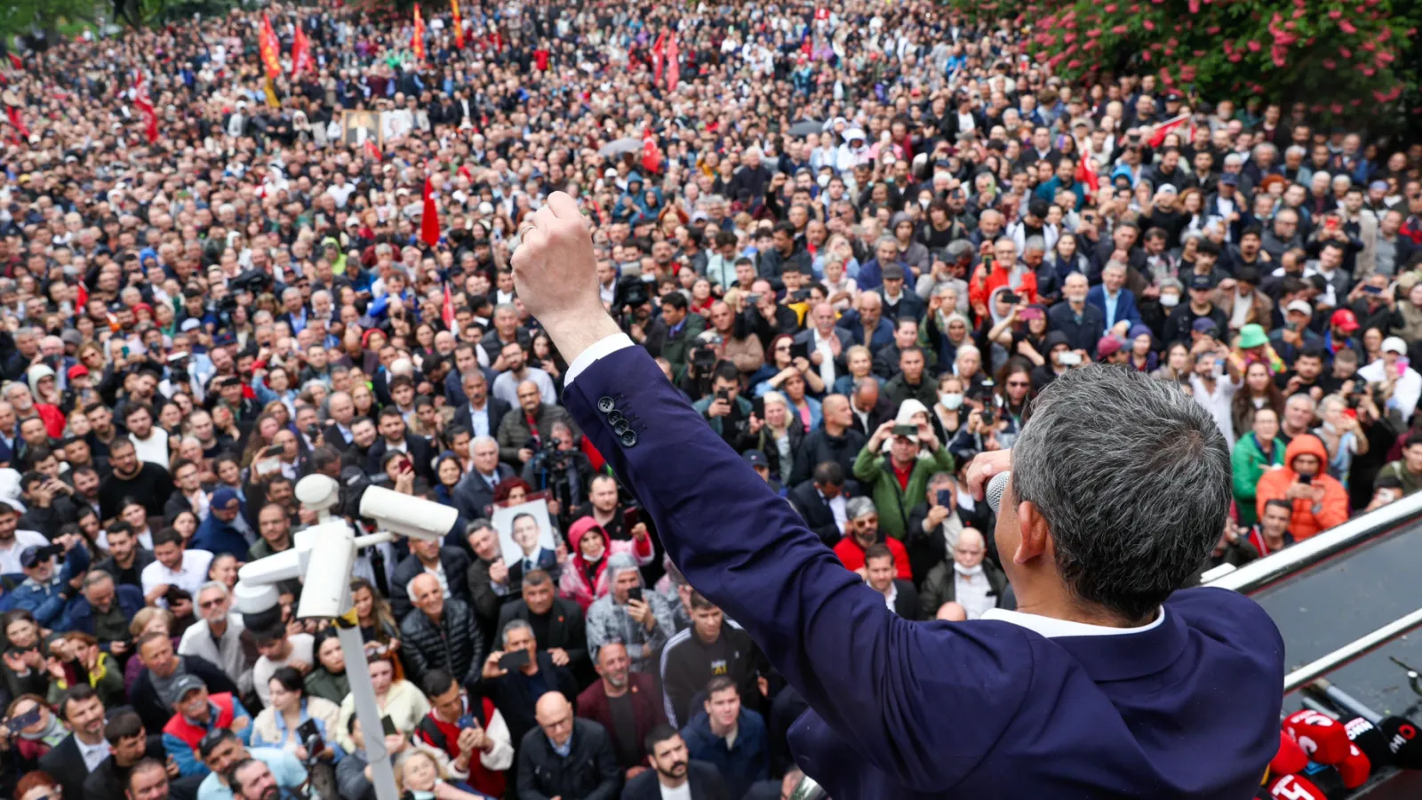 CHP’ye müdahale uluslararası gündemde: Demokrasi değil, otoriterlik!