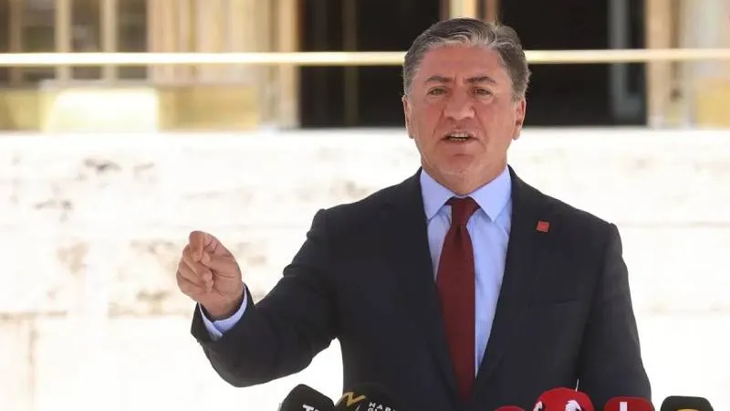 CHP Grup Başkanvekili Emir: Bu bir darbe girişimidir, İçişleri Bakanı'ndan durumu görüşmek için randevu aldık