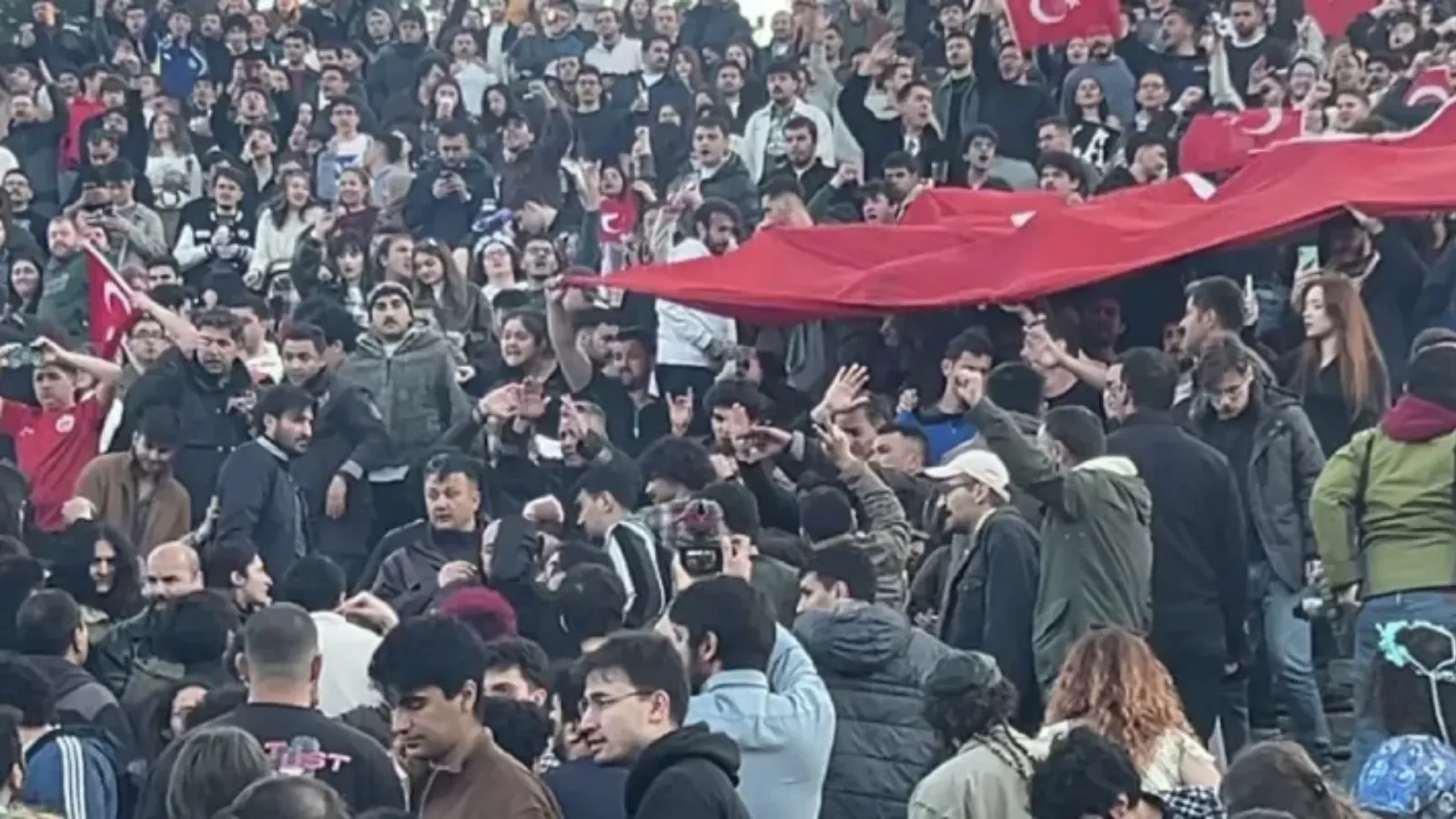 EGM'den ODTÜ Bahar Şenliği açıklaması: Olaylara karışan 6 kişi yakalandı