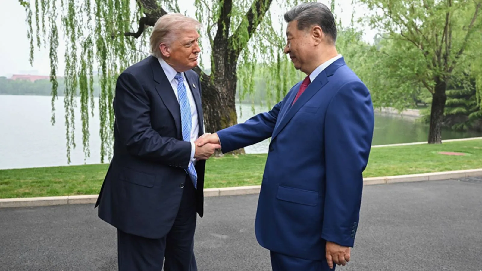 Trump, Xi’nin rahle-i tedrisatından geçiyor...