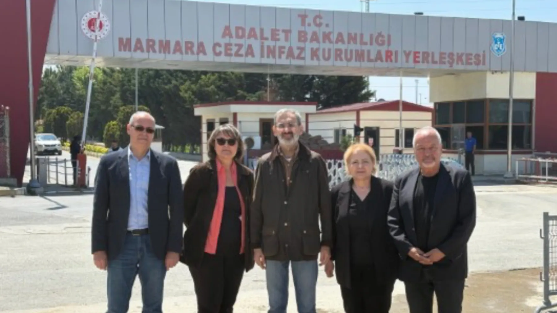 TGC'den Silivri Cezaevi tutuklu bulunan gazeteci Alican Uludağ’a ziyaret