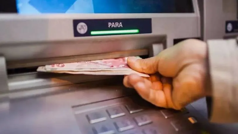 ATM'lerde 'küçük para' devri kapandı: Esnaf ve vatandaş mağdur oluyor