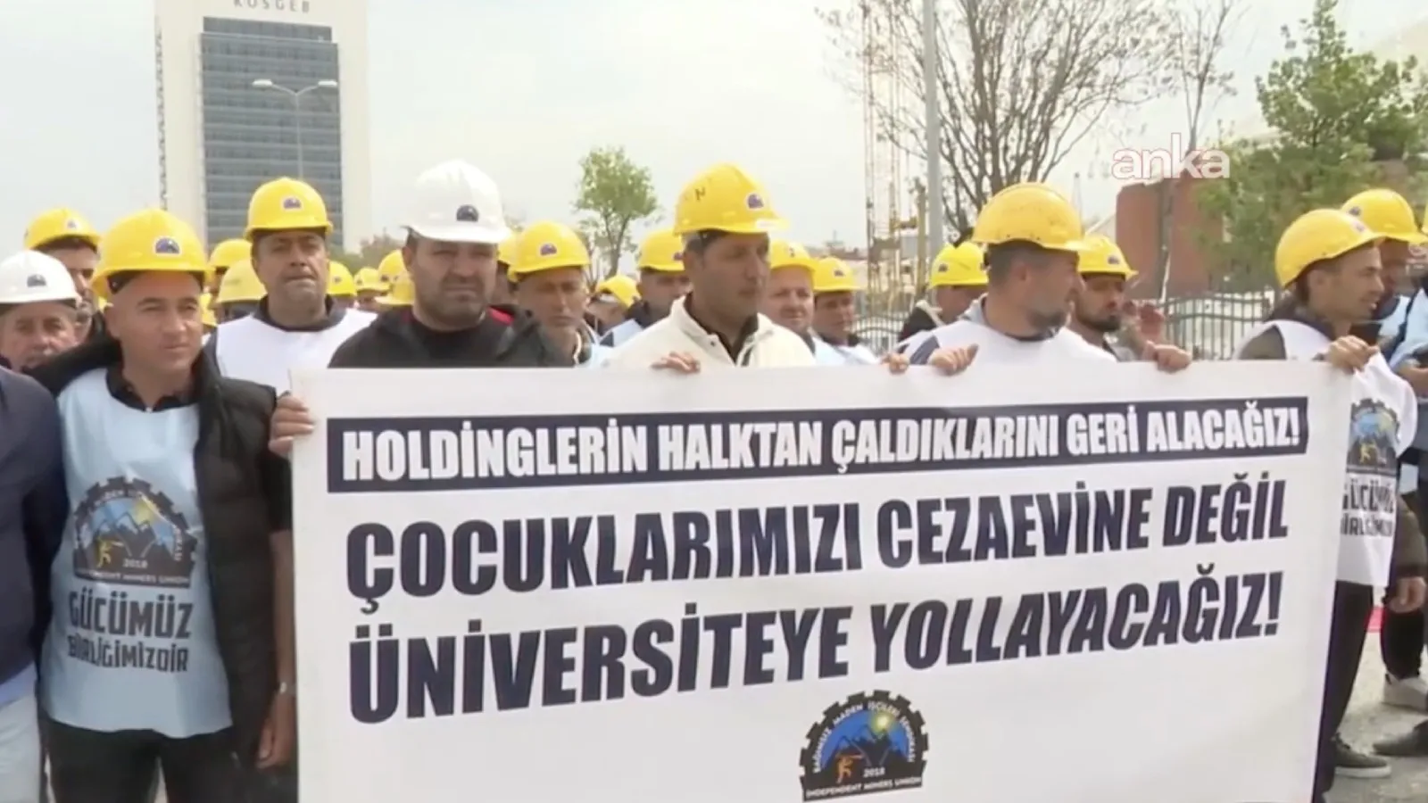 Doruk Madencilik işçileri, 1 Mayıs'ta meydanda: İlk defa kutluyoruz, hep çalışıyorduk; ikinci bayramımız oldu