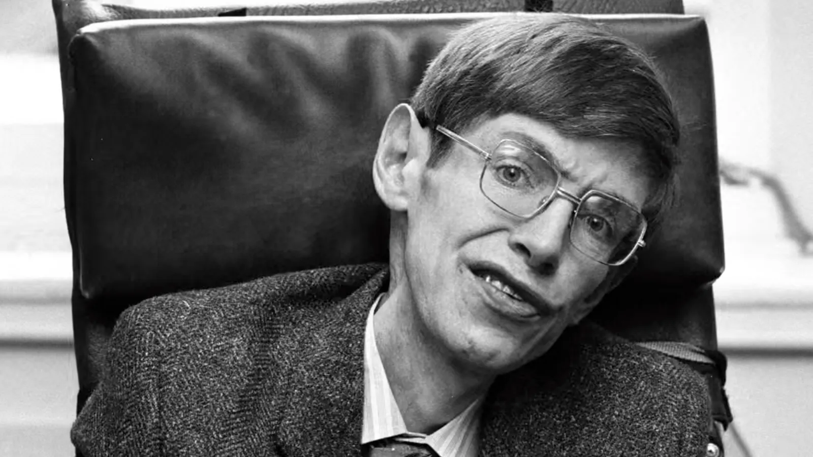 Stephen Hawking'in babasının günlükleri ortaya çıktı: Öğrencilik yıllarında ders çalışmadığından yakınıyormuş