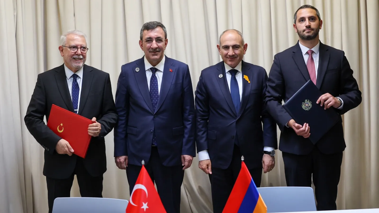 Cumhurbaşkanı Yardımcısı Yılmaz, Erivan'da duyurdu: Ermenistan'la Ani Köprüsü'nün ortak restorasyonu protokolü imzalandı!