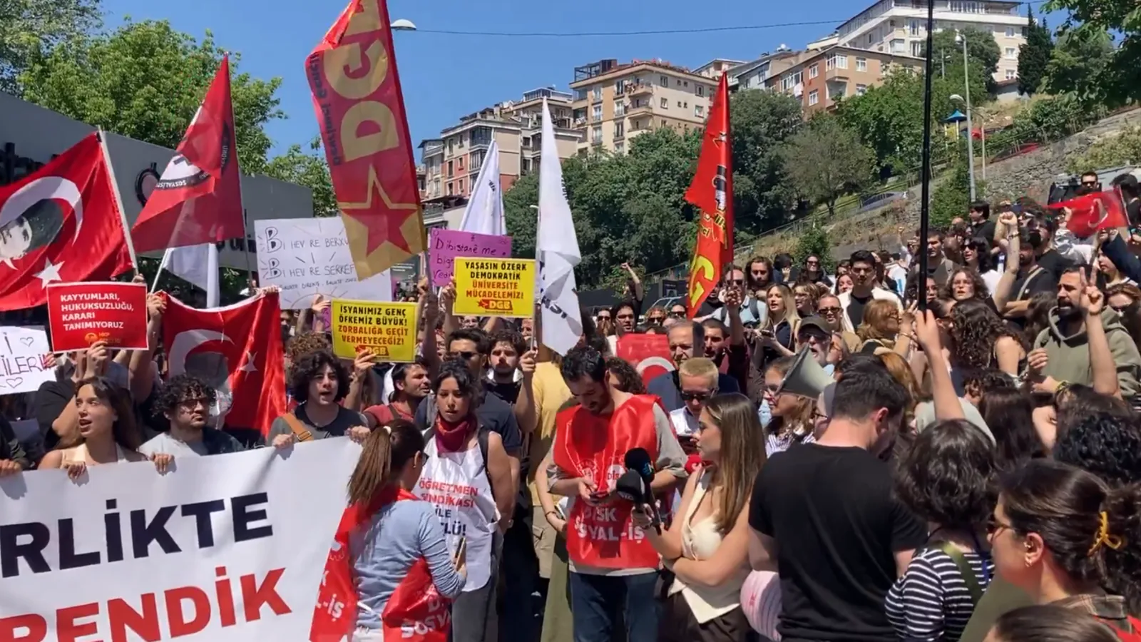 Özel Öğretmenler Sendikası’ndan Bilgi Üniversitesi açıklaması: Direnişimiz kazandı, mücadelemiz sürecek!