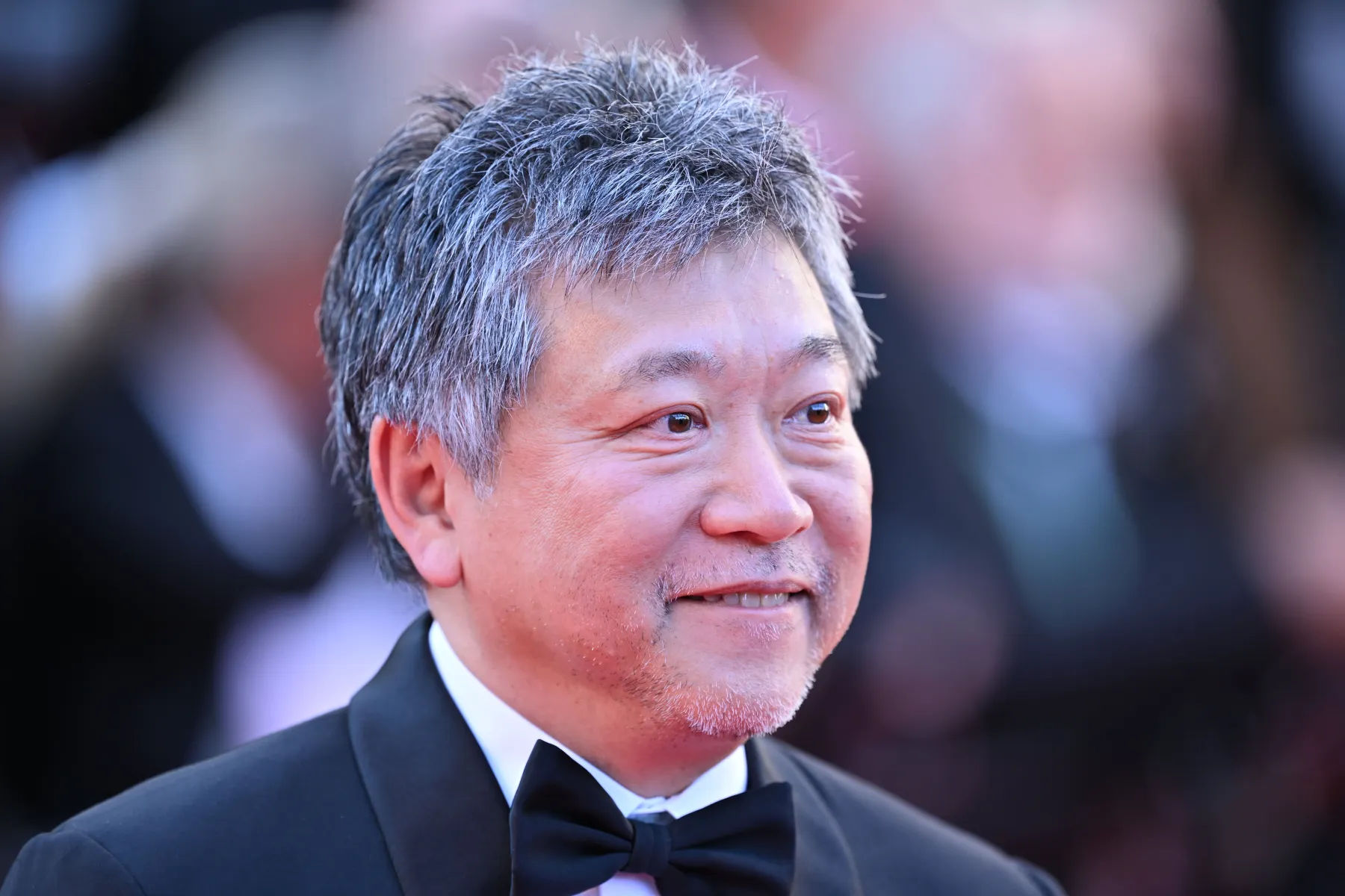 <p>Japon y&ouml;netmen, yapımcı, senarist ve film edit&ouml;r&uuml; Hirokazu Kore-Eda</p>