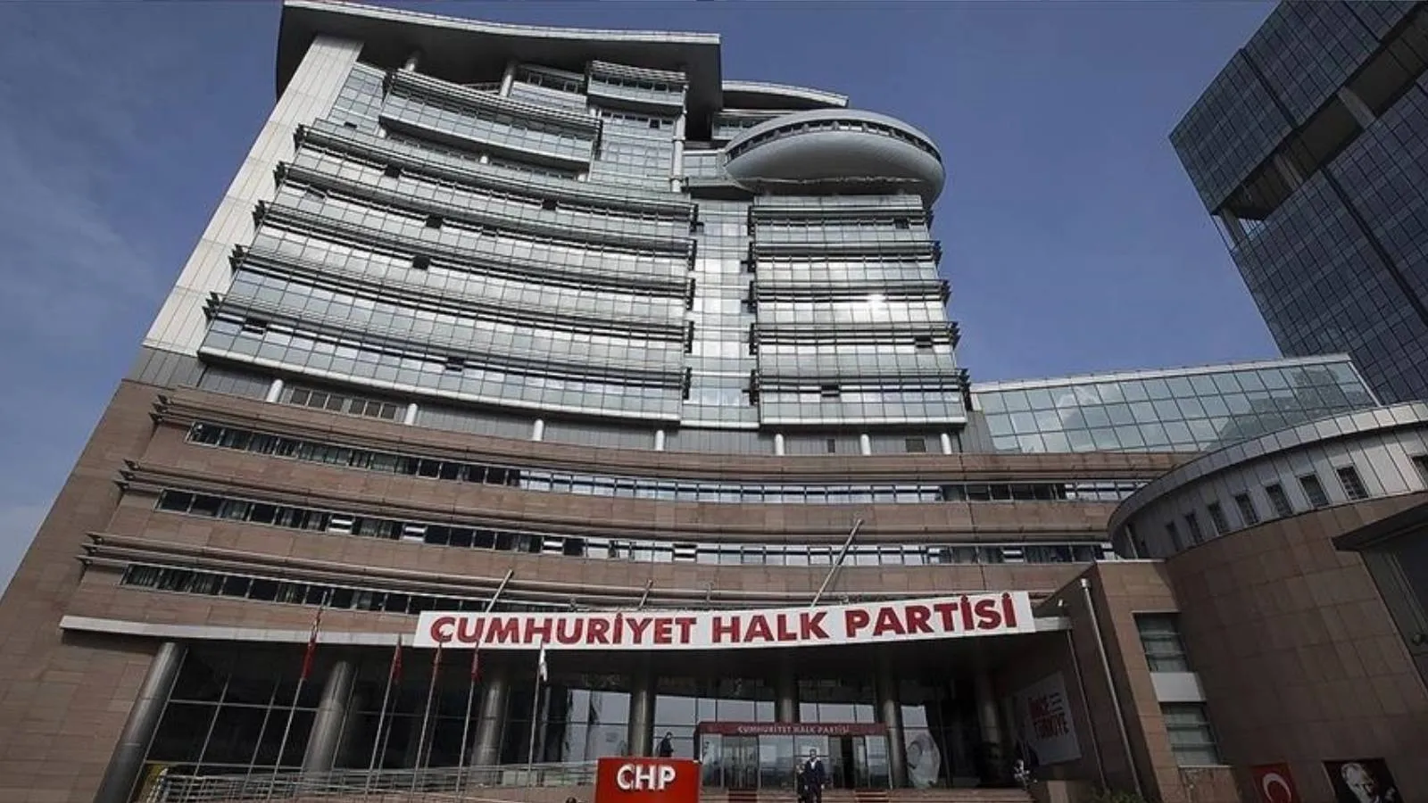 CHP’ye “mutlak butlan” kararı sonrası Ankara İl Başkanlığı Facebook hesabına el konuldu