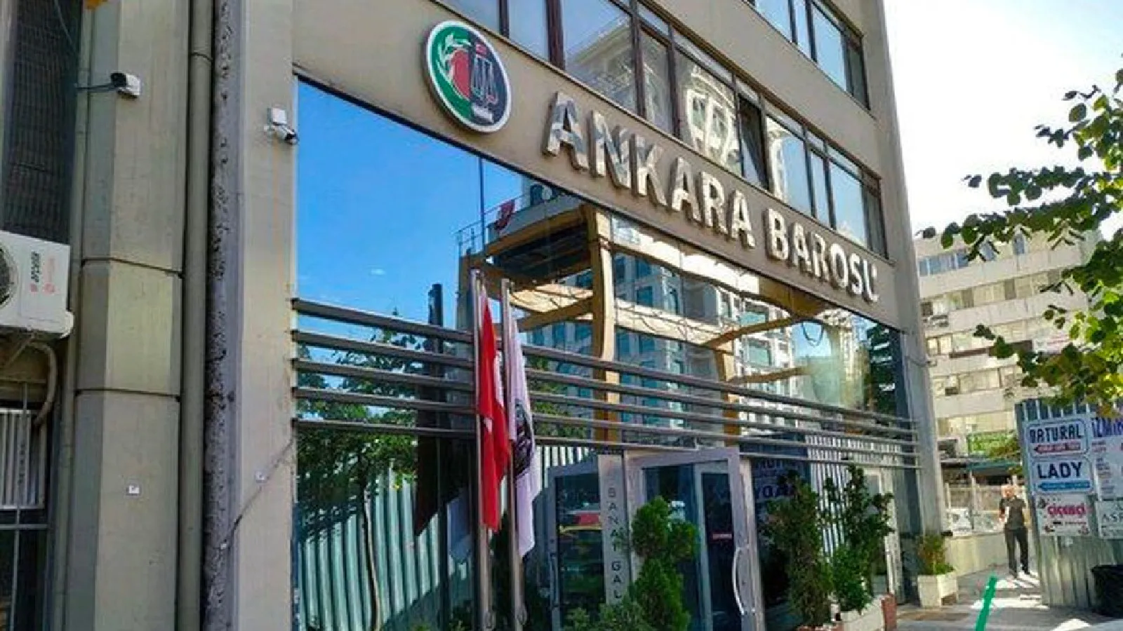 Ankara Barosu'ndan CHP'ye mutlak butlan kararına ilişkin açıklama: Bu hukuka aykırılık ivedi şekilde ortadan kaldırılmalı
