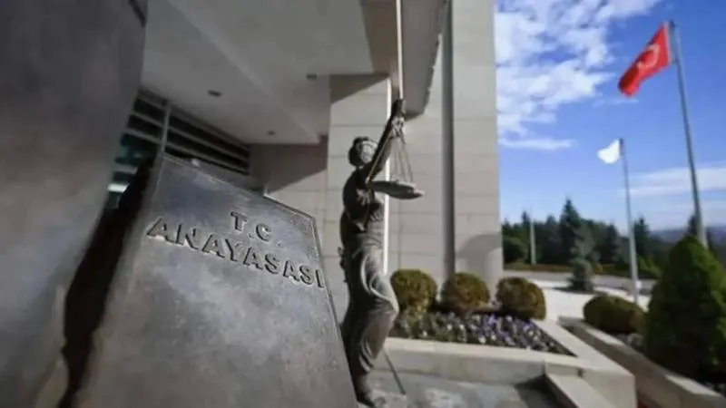 Bir ihtimal daha var