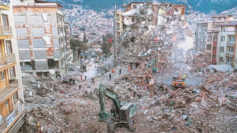Deprem ve yangınlardan kalan beton atıklar yeni yapılarda değerlendirilecek!