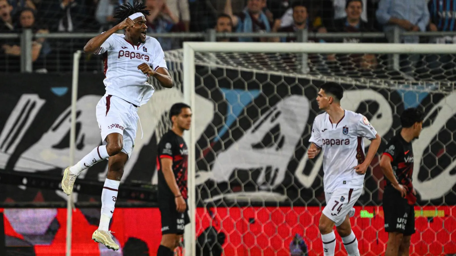 Trabzonspor, geriden gelerek adını finale yazdırdı; Konyaspor'un rakibi oldu
