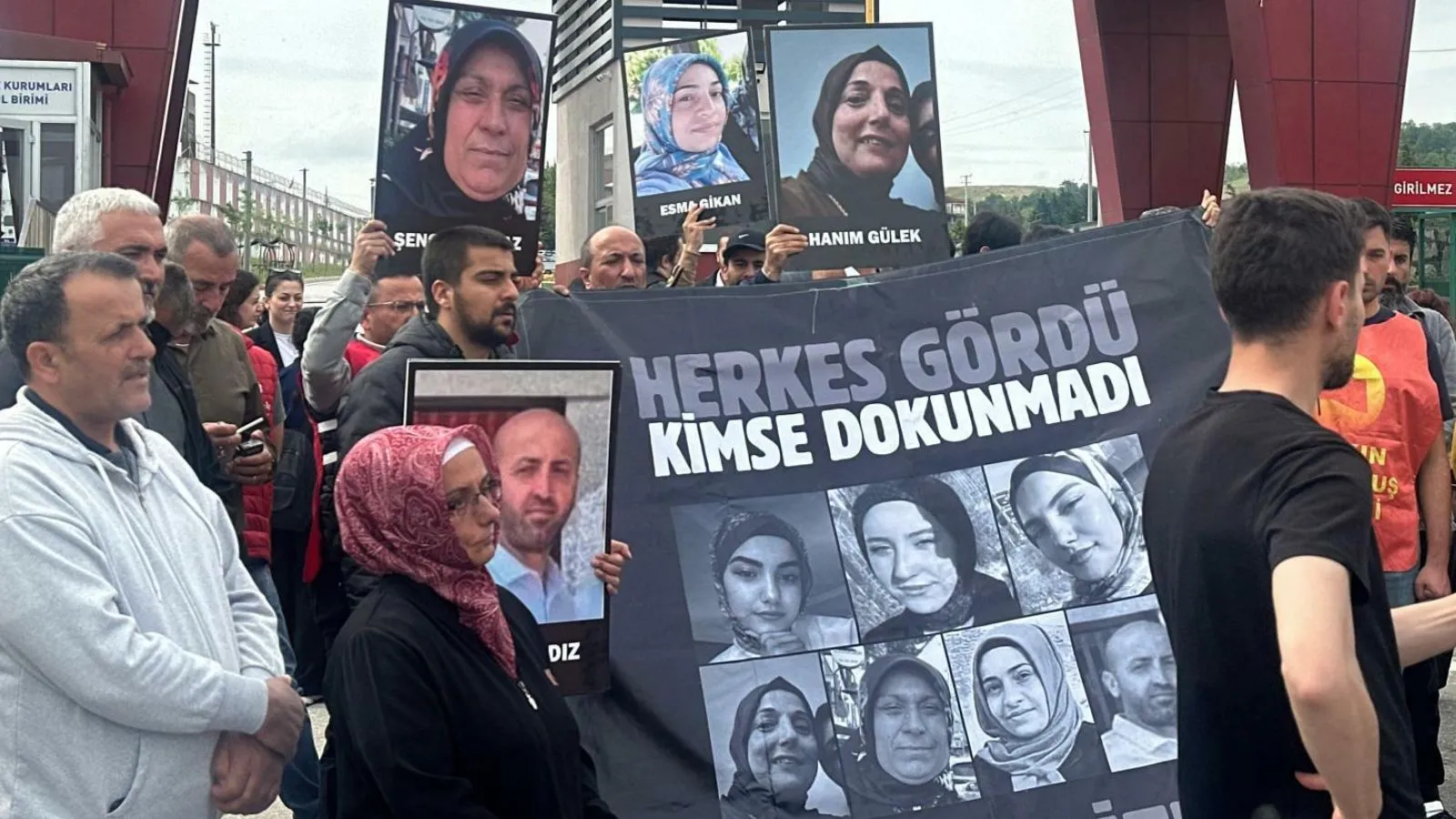 Dilovası'nda yanan işçilerin aileleri: Bu ölüm tesisinin varlığına göz yuman her yetkili olası kastla öldürmekten yargılanmalı!