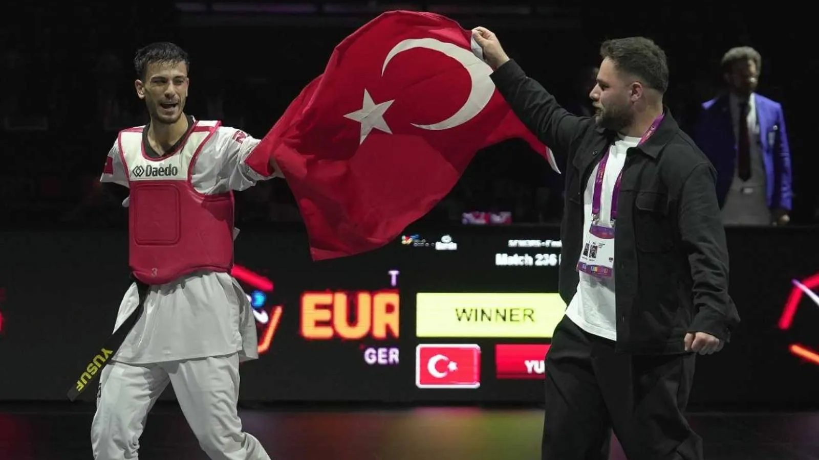 Yusuf Yünaçtı'ya, Avrupa Para Tekvando Şampiyonası'nda altın madalya