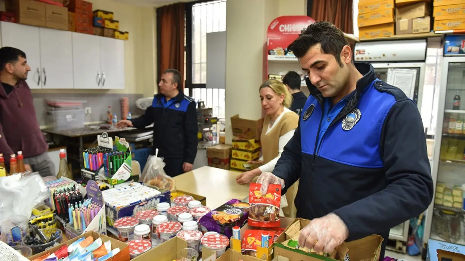 Okul kantinlerinde yeni dönem: Bakanlık kriterlerine uymayan ve logo olmayan ürün satılamayacak