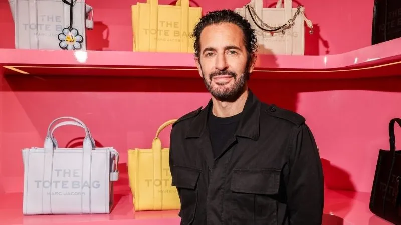 LVMH, Marc Jacobs'ı satıyor: Ünlü moda markasının yeni sahipleri kim oldu?