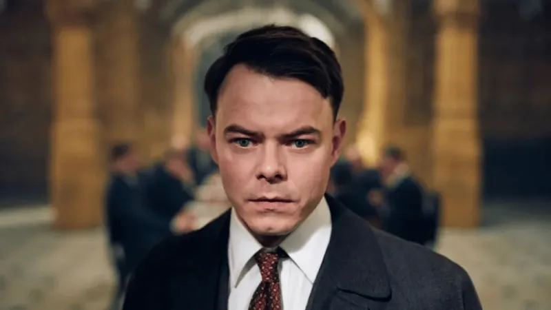 Shelby ailesinde yeni dönem: "Peaky Blinders" devam dizisinden yeni kare geldi