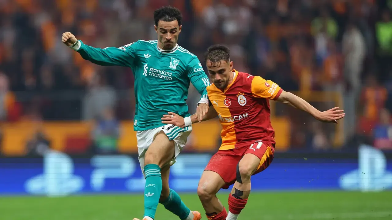 Liverpoollu Jones'tan Galatasaray itirafı: Böyle bir atmosfer hiç görmemiştim, maçtan sonra kulaklarımız resmen patlıyordu
