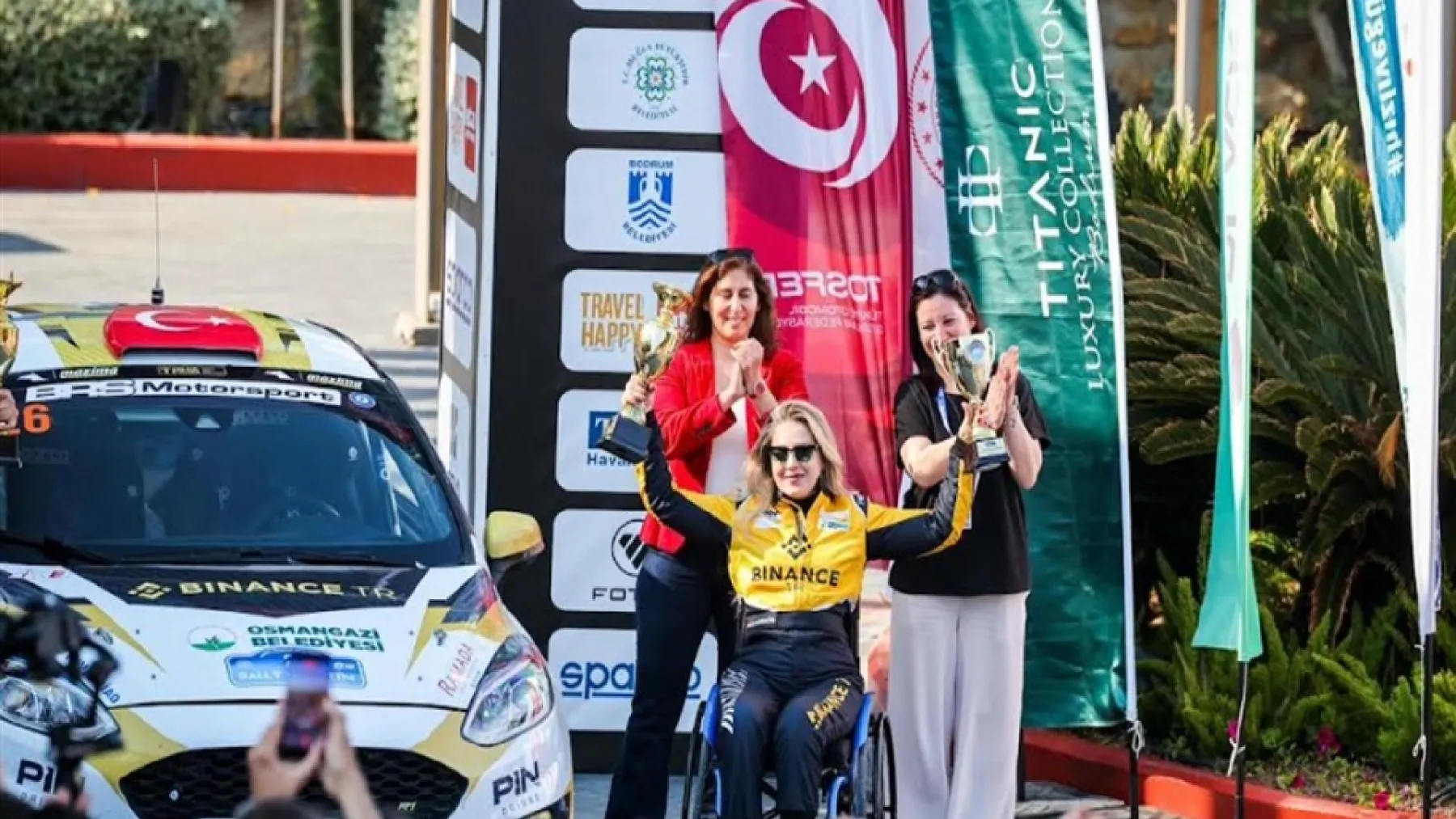 Türkiye’nin ilk engelli kadın pilotu Kübra Denizci Keskin, Bodrum Rallisi'nde ikinci oldu