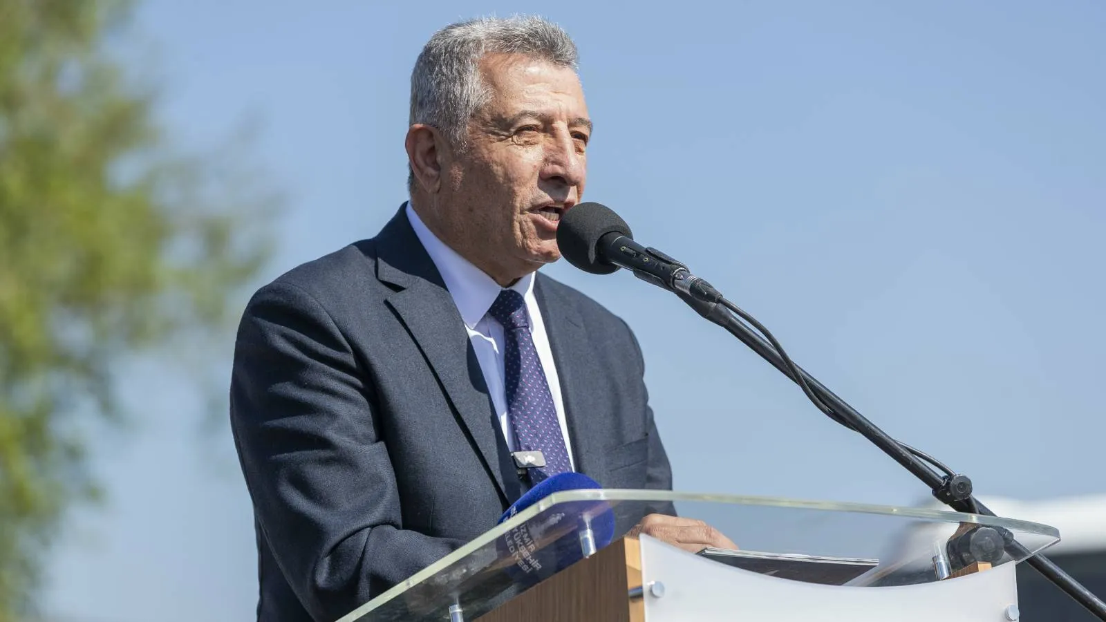 Tutuklu Güzelbahçe Belediye Başkanı Günay görevden uzaklaştırıldı
