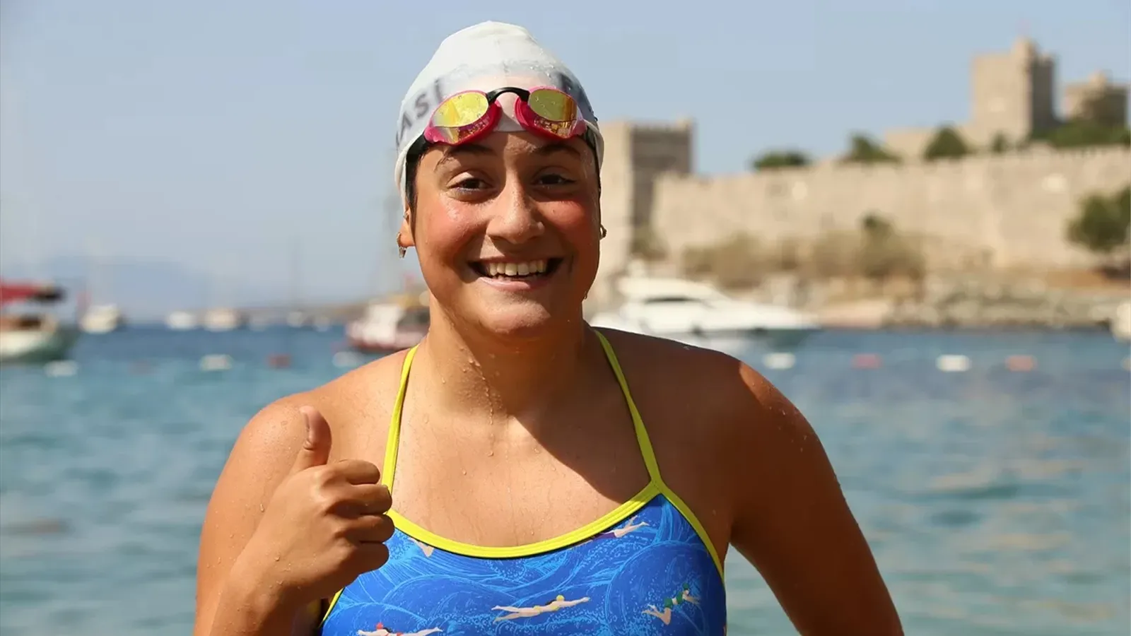 Ultra maraton yüzücüsü Aysu Türkoğlu'nun kariyeri belgesel oldu